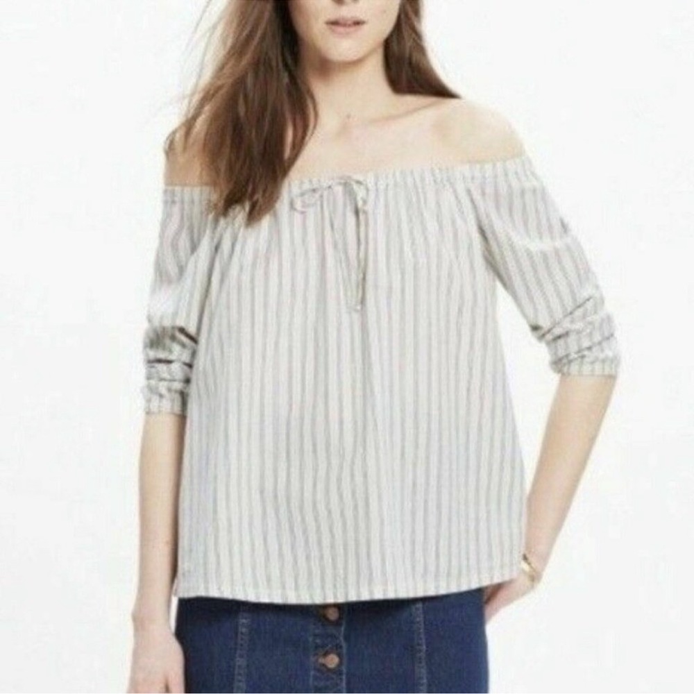 Madewell striped off the shoulder Boxy top Sz. M Ivory/blue Tie Front 3/4 Sleeve